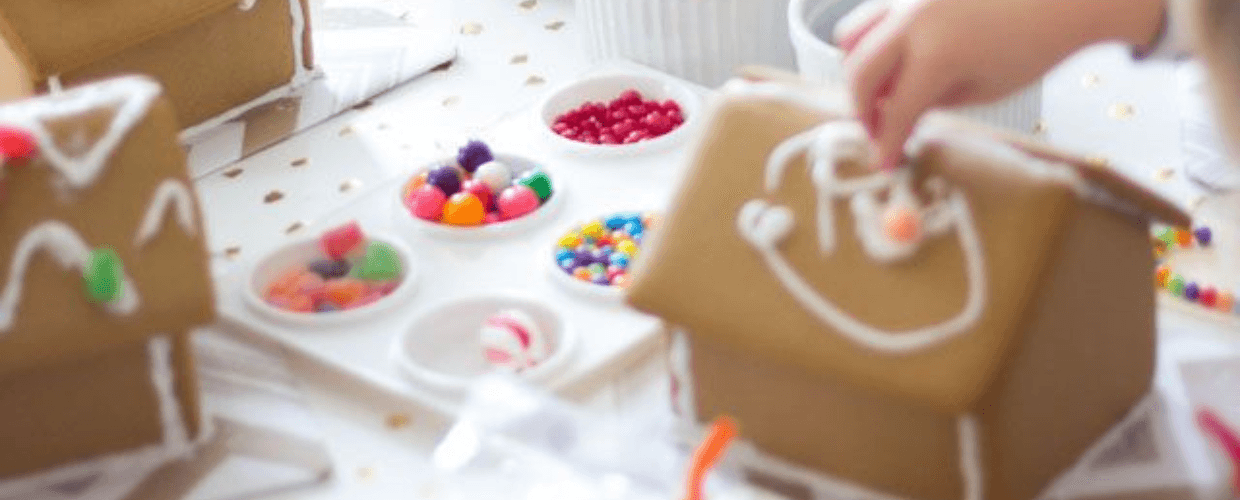 Decorate your Gingerbread House